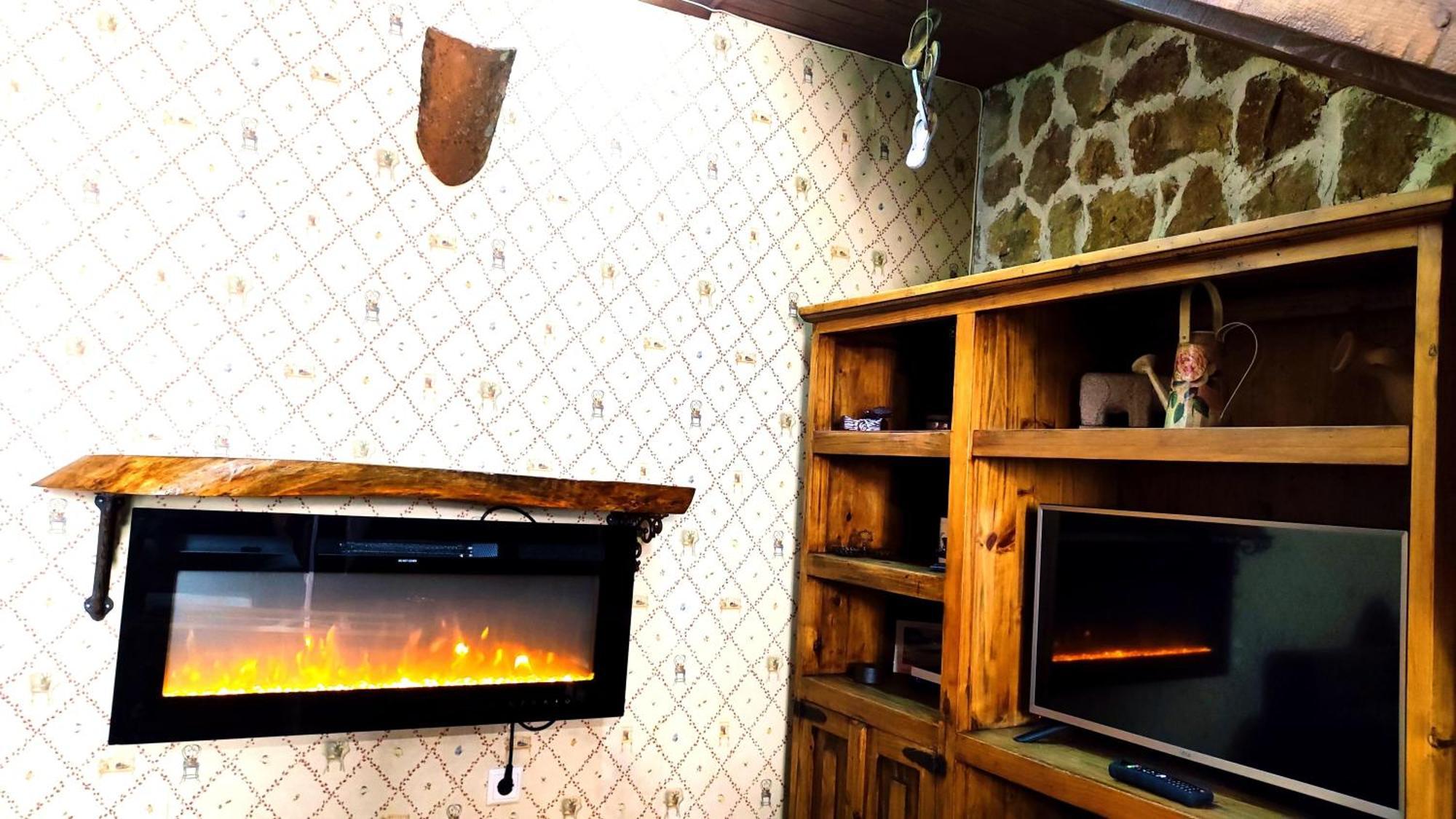 Ruralrut-El Tiemblo Wifi, Cabina De Hidromasaje, Aire Acondicionado Y A Pocos Metros De Zonas De Bano Naturales 외부 사진